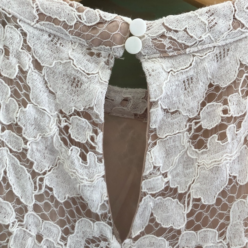 Rose and Olive Lace Top/Dress - Picture 9 of 9